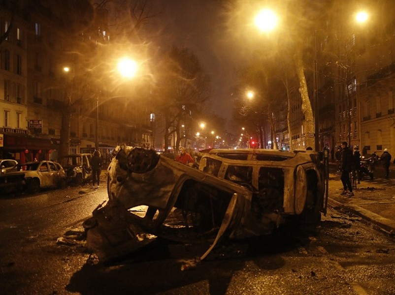 [ẢNH] Biểu tình bạo loạn kinh hoàng tiếp tục diễn ra ở Pháp