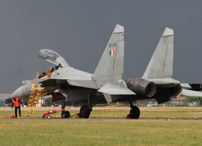 [ẢNH] Hé lộ lí do Su-30MKI Ấn Độ đắt gấp rưỡi Su-30 của Nga