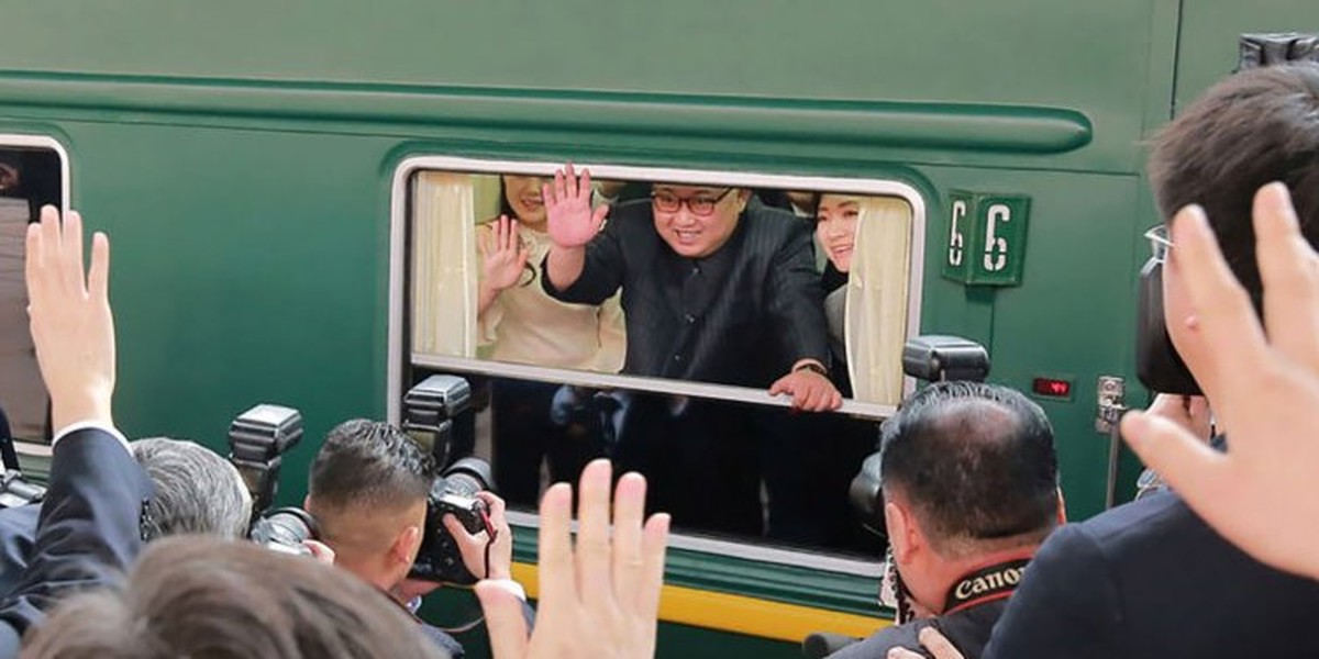 [ẢNH] Bên trong tàu hỏa bọc thép của lãnh đạo Triều Tiên Kim Jong-un