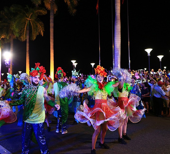 Carnival đường phố DIFF 2019 tiếp tục khuấy động không gian phố đêm Đà Nẵng