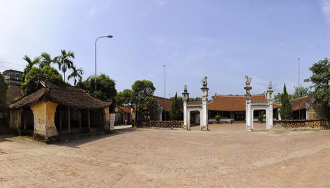 Đường Lâm ngôi làng lưu giữ 900 ngôi nhà cổ