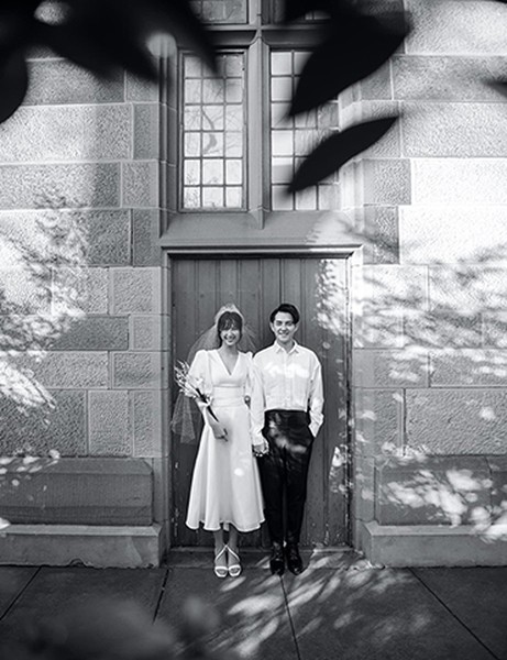 Đông Nhi - Ông Cao Thắng tung bộ hình cưới đẹp như mơ chụp tại Úc