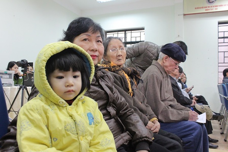 Chùm ảnh: Niềm vui của bà con giáo xứ Thịnh Liệt