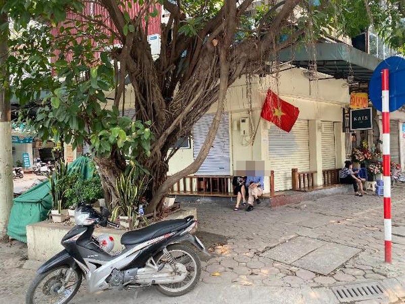 [Ảnh] Hàng quán tại Hà Nội trước yêu cầu tạm dừng kinh doanh