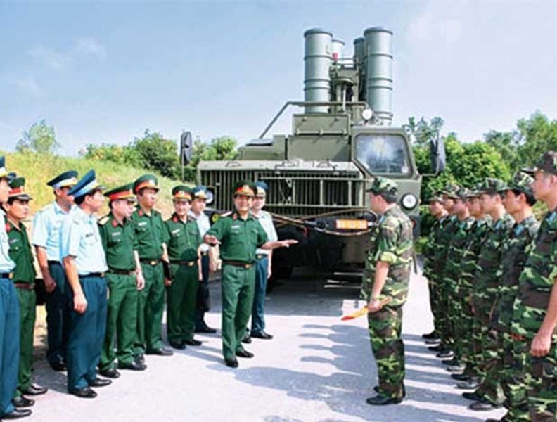 S-300PMU1 - Lưới lửa giăng mắc trên bầu trời Việt Nam