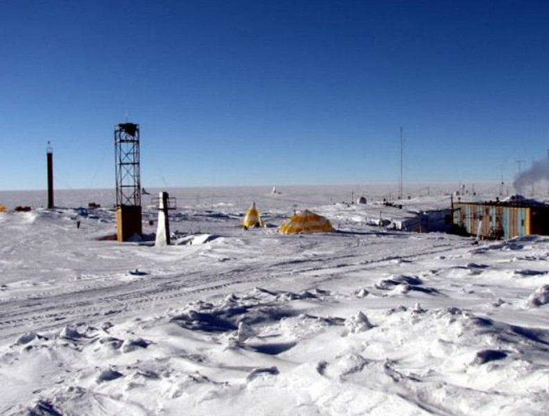 Bất ngờ vùng đất băng giá nhất hành tinh -71 độ C lại mang tên 