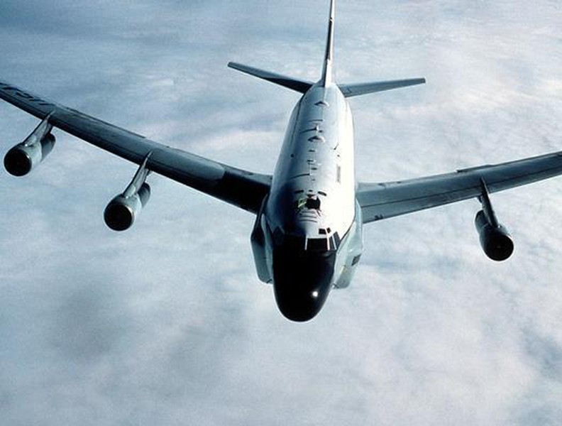 Ngày đen đủi nhất cho không quân Mỹ khi 10 siêu máy bay 