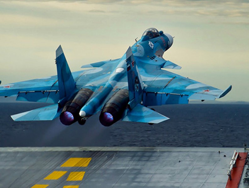 Siêu tàu sân bay hạt nhân Nga: Sức mạnh kinh hoàng chưa kịp hình thành
