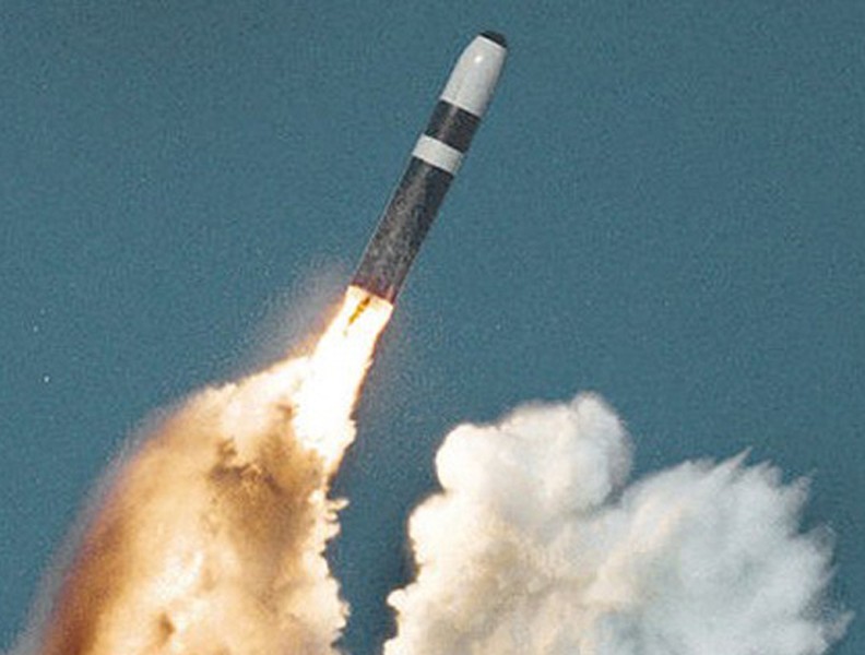 Tên lửa hạt nhân ẩn mình dưới đại dương có độ chính xác nhất thế giới của Mỹ