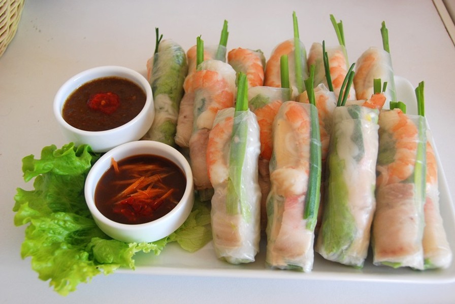 10 món ăn đường phố Việt Nam khiến khách Tây mê mẩn theo bình chọn của CNN