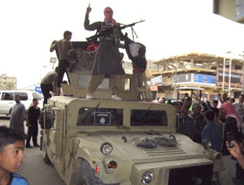 Cái kết đắng lòng cho người Mỹ mang tên Humvee