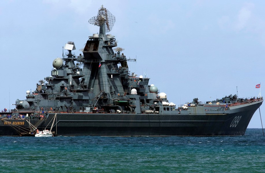 [ẢNH] Nga cấp tốc điều 17 chiến hạm uy lực sẵn sàng ứng cứu nếu Mỹ bất ngờ tấn công Syria