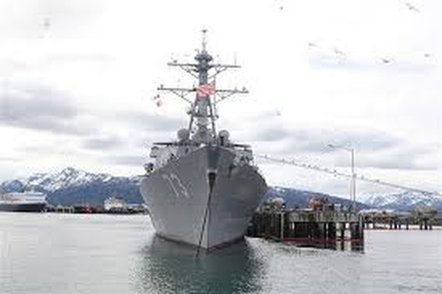 [ẢNH] Mỹ điều chiến hạm tuần tra đảm bảo tự do hàng hải ở Biển Đông