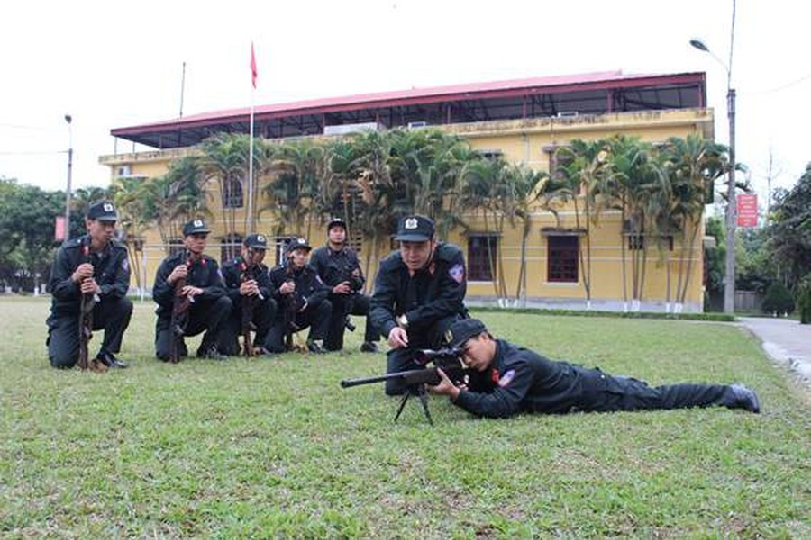 [ẢNH] Cận cảnh súng bắn tỉa Cảnh sát đặc nhiệm vừa dùng để trấn áp kẻ ôm lựu đạn ở Nghệ An