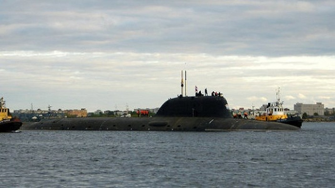 [ẢNH] Siêu tàu ngầm hạt nhân Nga, 