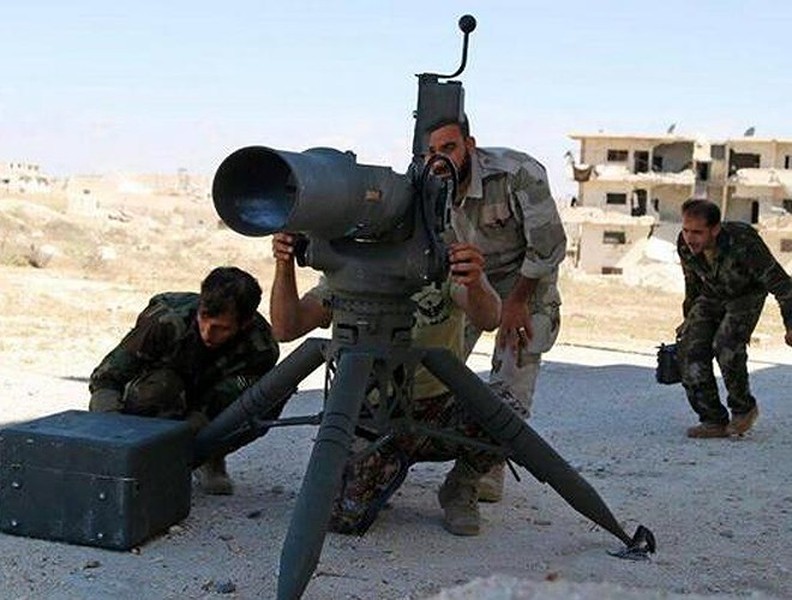 [ẢNH] Xuất hiện sát thủ diệt tăng trong kho vũ khí phiến quân vừa bị Syria thu giữ