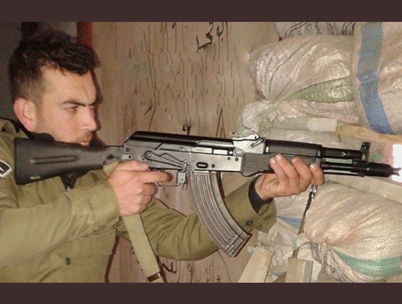 [ẢNH] AK-104 đã được Nga viện trợ gấp cho Syria chuẩn bị cho chiến trường Idlib?