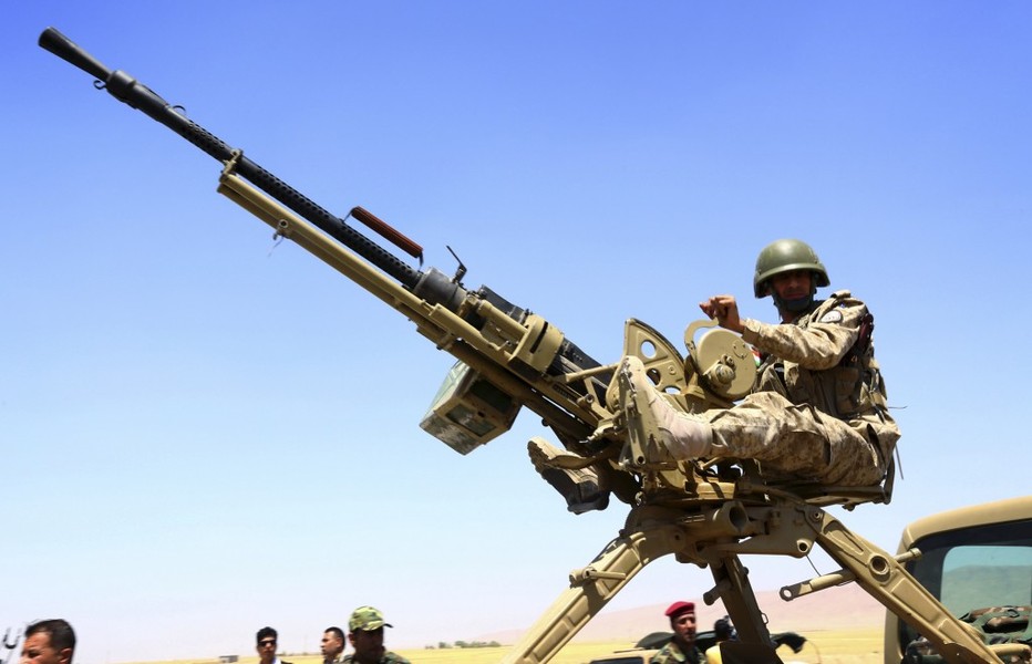 [ẢNH] Trực thăng Nga, Syria lo sợ trước súng máy khủng khiếp rơi vào tay khủng bố