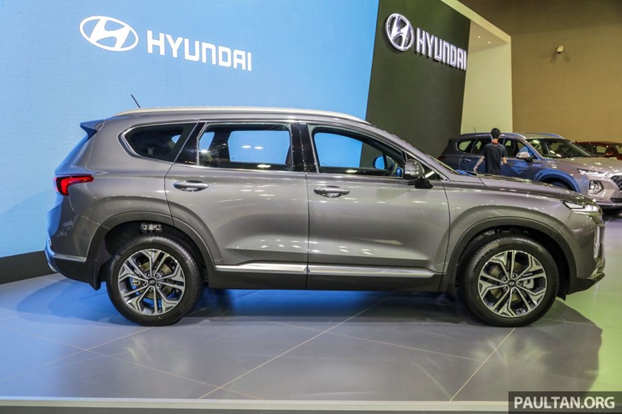 [ẢNH] Hyundai Santa Fe 2019 SUV đáng mua với giá gần 45.000 USD
