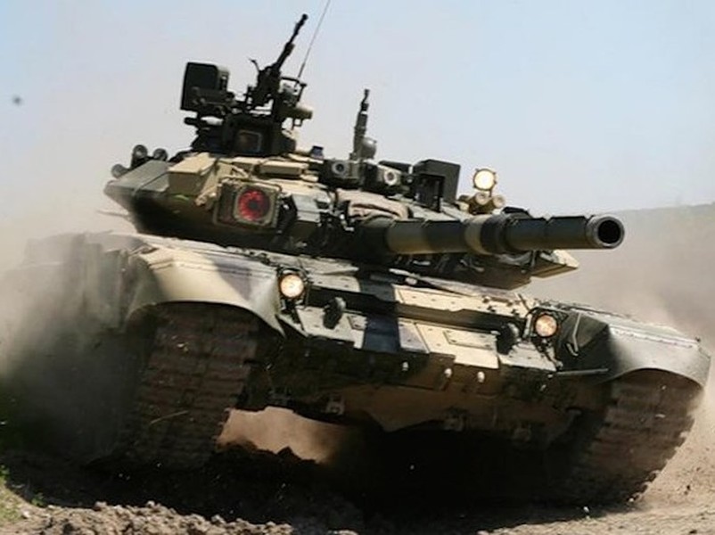 [ẢNH] Siêu tăng T-90, vinh quang trong tay Nga và thảm thương trong tay Syria, tiết lộ sự thật gây sốc