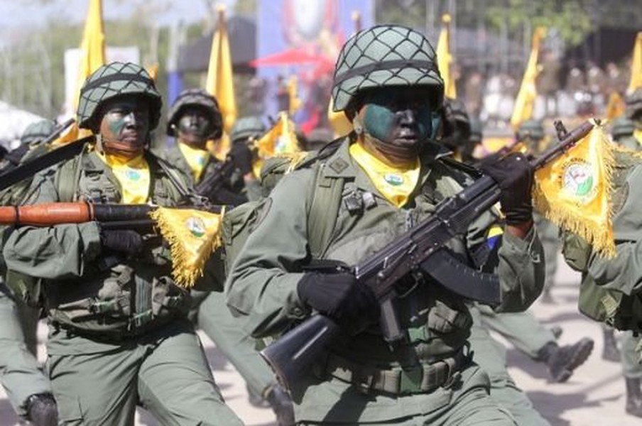 [ẢNH] AK-103, dòng súng thành công vang dội tại Venezuela