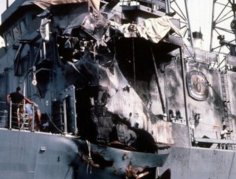 [ẢNH] Tên lửa Exocet Pháp và cú chẻ đôi chiến hạm Mỹ khiến 58 người thương vong