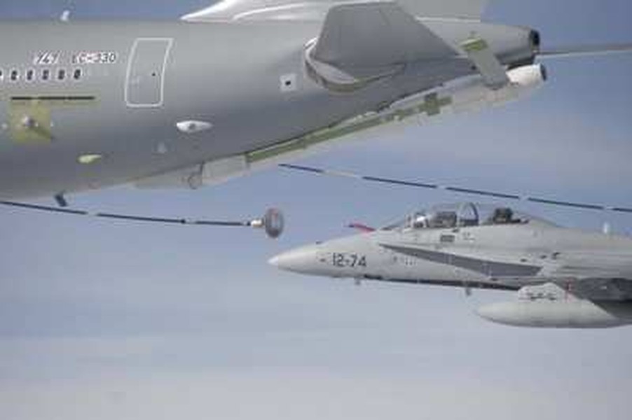 [ẢNH] Biên chế KC-330, phi đội tiêm kích tấn công Hàn Quốc sẽ trở thành mãnh thú Châu Á