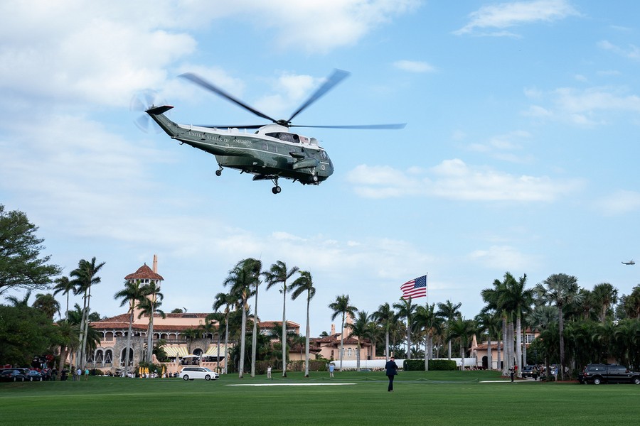 [ẢNH] Khám phá phi đội Marine One nổi tiếng của tổng thống Mỹ vừa tới Việt Nam