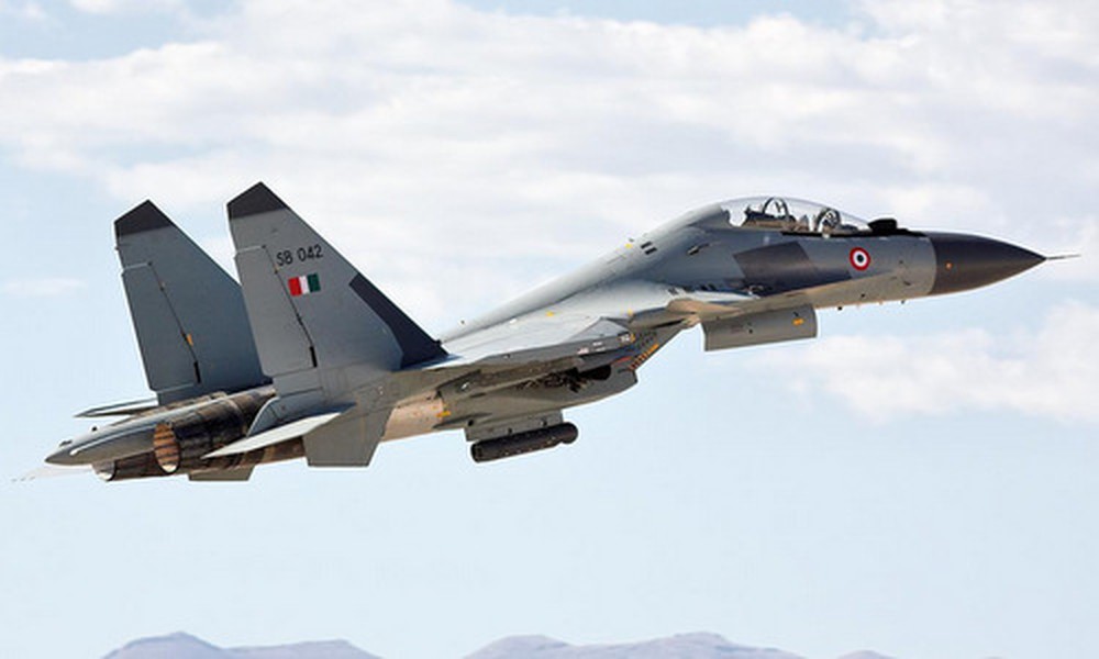 [ẢNH] Điều động Su-30MKI, trận quyết chiến giữa 