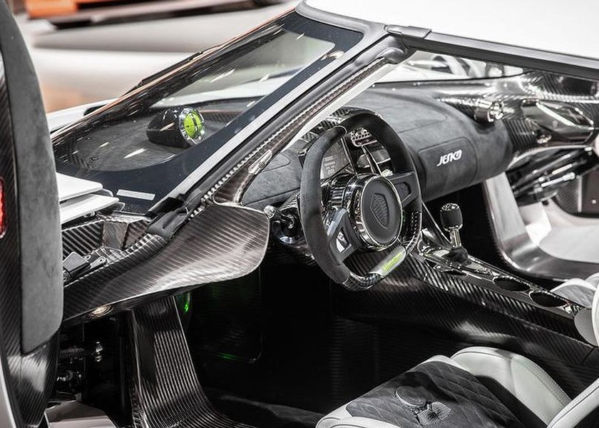 [ẢNH] Vì sao siêu xe Koenigsegg Jesko giá cao vẫn 'cháy hàng'?