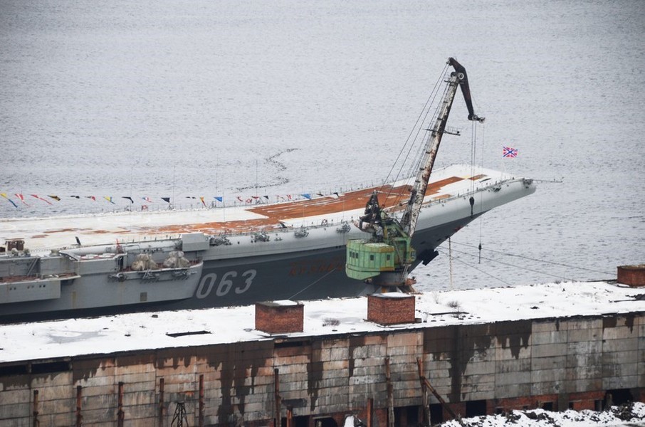 [ẢNH] Rã sắt vụn tàu sân bay Kuznetsov, năng lực không quân hải quân Nga thua cả Trung Quốc?