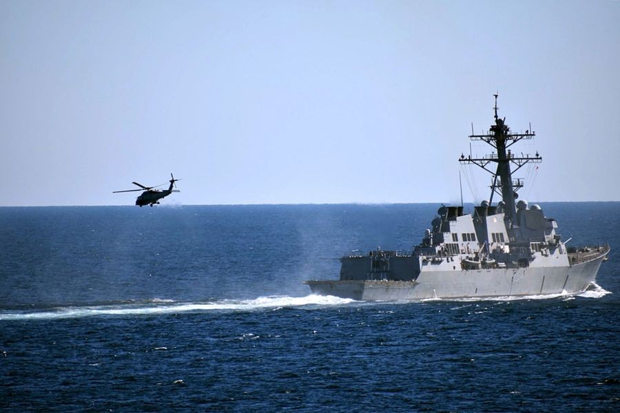 [ẢNH] Trung Quốc lên gân sau khi chiến hạm Mỹ mang tên lửa Tomahawk đi vào Biển Đông