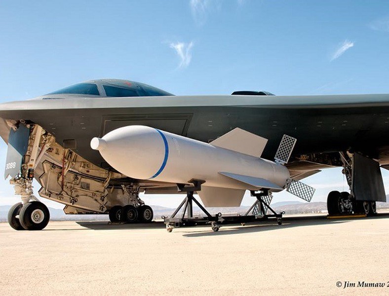 [ẢNH] Sức mạnh kinh hoàng siêu bom GBU-57 Mỹ vừa thể hiện để uy hiếp Iran