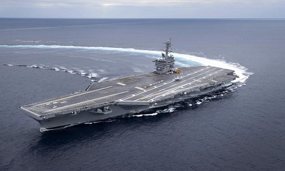 [ẢNH] Siêu tàu sân bay Mỹ tập trận rầm rộ sát Iran, điều gì sắp xảy ra?