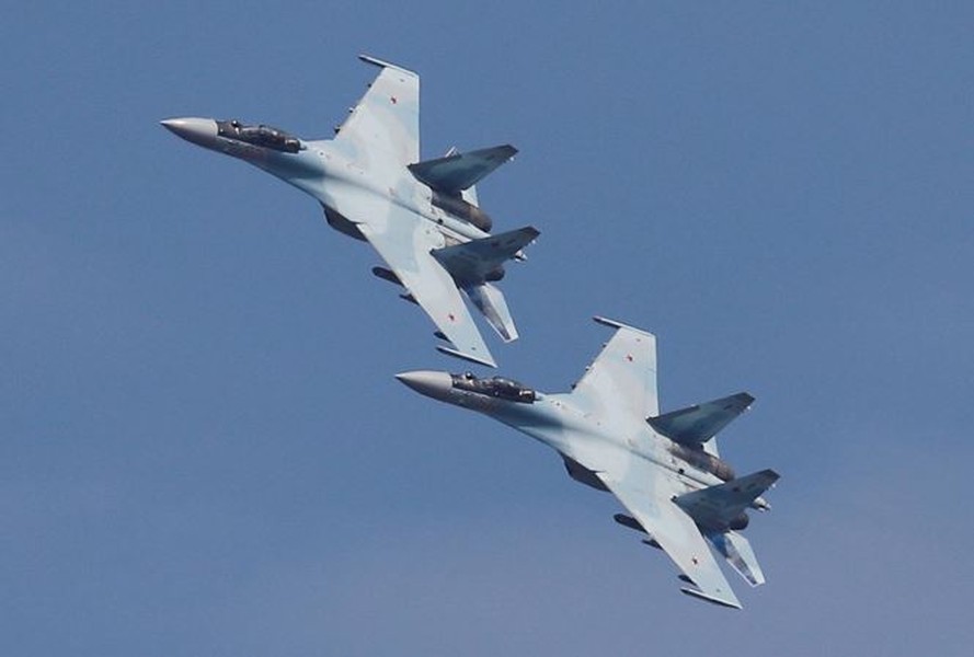 [ẢNH] Tại sao có J-20 Trung Quốc vẫn để ngỏ khả năng mua Su-35