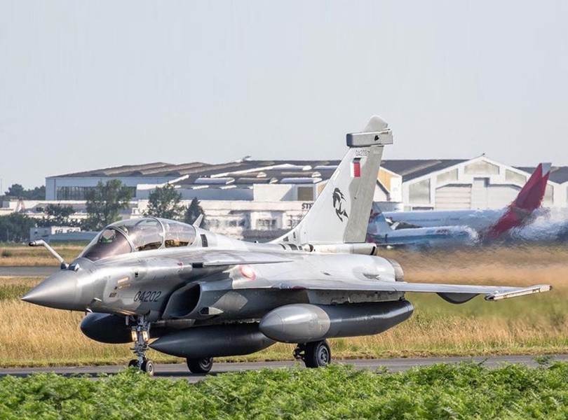 [ẢNH] 'Chiến đấu cơ' đắt hơn F-35A Mỹ tiếp tục đổ về Trung Đông