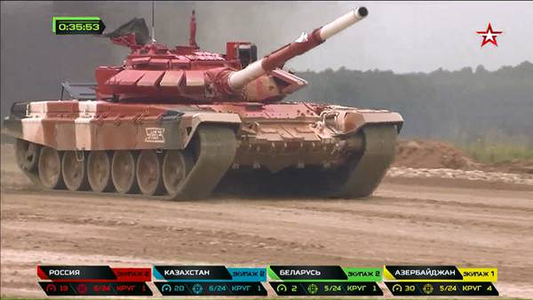[ẢNH] Bức tốc với 83km/h, Nga bị nghi ngờ độ động cơ khủng cho tăng T-72B3 dự thi