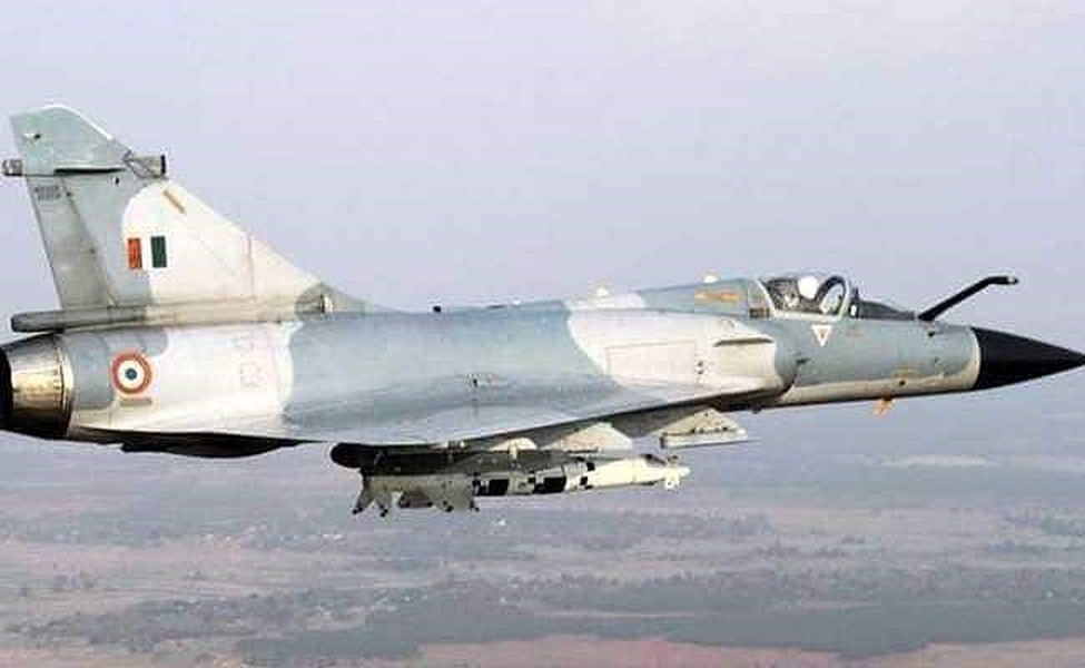 [ẢNH] Ấn Độ chuẩn bị nhận siêu bom từ Israel, Pakistan và Trung Quốc liệu có lo sợ?