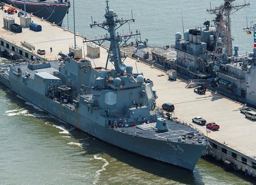 [ẢNH] Mỹ điều tàu khu trục mang ‘sát thủ’ Tomahawk tới bảo vệ Saudi Arabia