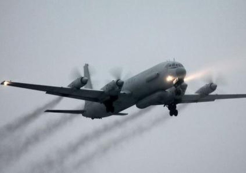 [ẢNH] Khám phá trinh sát cơ khổng lồ IL-20M Nga vừa bị F-16 NATO lao lên chặn