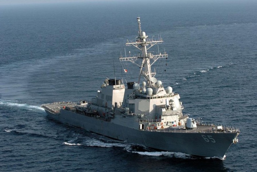 [ẢNH] Mỹ điều tuần dương hạm chất đầy tên lửa Tomahawk tới eo biển Đài Loan