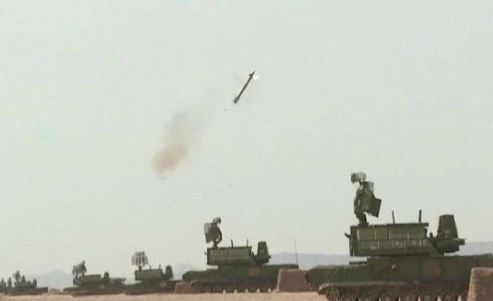 [ẢNH] Tên lửa xuất xứ Nga của Iran bị nghi bắn rơi máy bay Ukraine