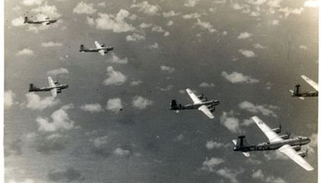 [ẢNH] Liên Xô đã bí mật sao chép máy bay ném bom mạnh nhất của Mỹ