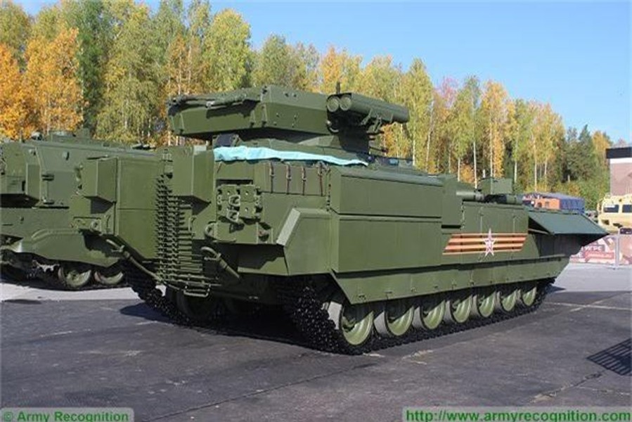 [ẢNH] Uy lực khủng khiếp từ xe chiến đấu bộ binh T-15 Armata của Nga