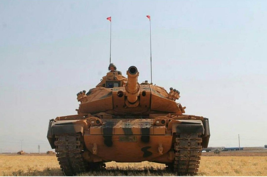 [ẢNH] Syria pháo kích bắn tan xác xe tăng Thổ Nhĩ Kỳ ngay khi chưa kịp tham chiến
