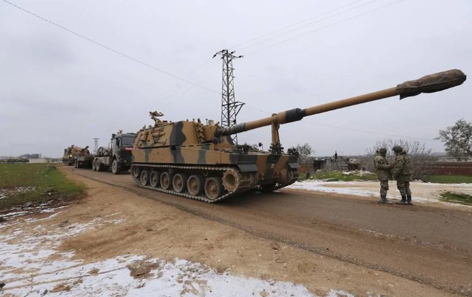 [ẢNH] Lĩnh đòn đau từ pháo Syria, Thổ Nhĩ Kỳ tức tốc điều quốc bảo trả thù?
