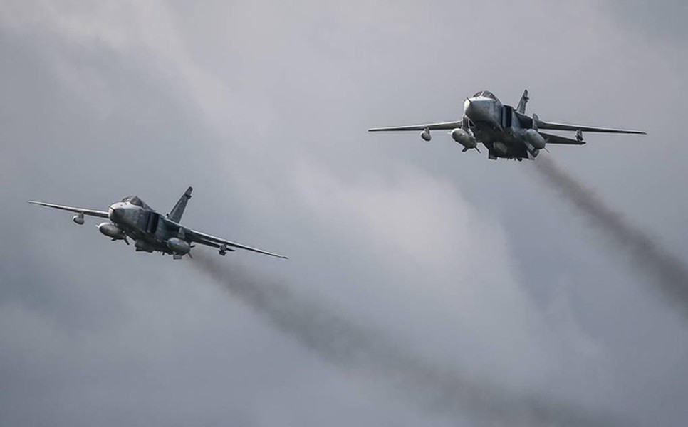 [ẢNH] Lính Thổ Nhĩ Kỳ nhắm thẳng tên lửa vào máy bay Nga?