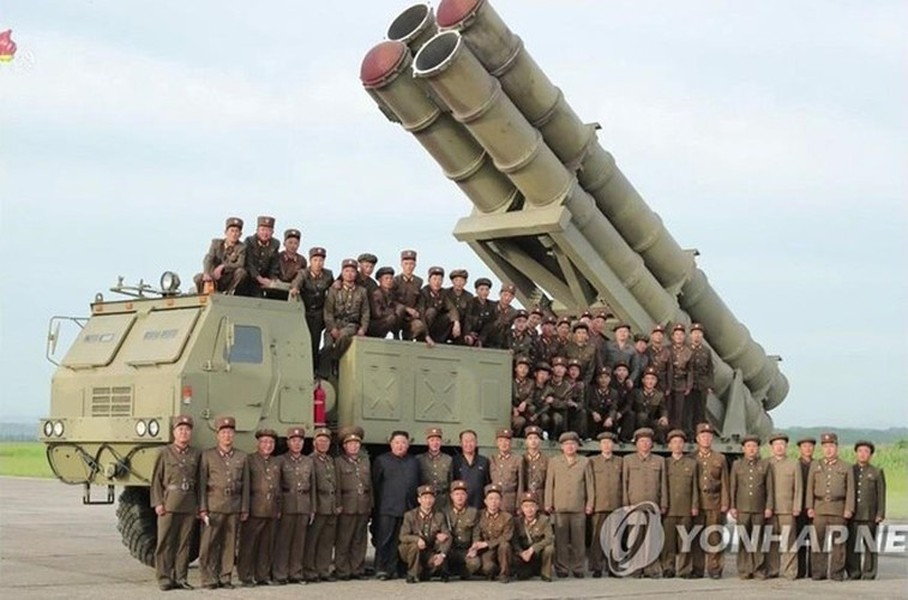 [ẢNH] Chủ tịch Triều Tiên thị sát vụ thử pháo phóng loạt có sức mạnh hủy diệt