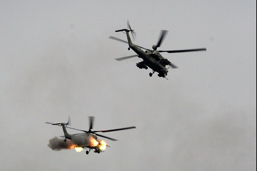 [ẢNH] Với 16 tên lửa chống tăng, Mi-28 Nga hủy diệt cả đoàn xe tăng phiến quân Syria