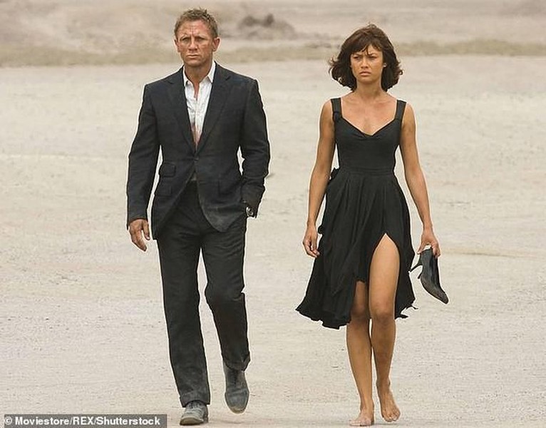 [ẢNH] Sao nữ ‘James Bond’ nổi tiếng nhiễm Covid-19
